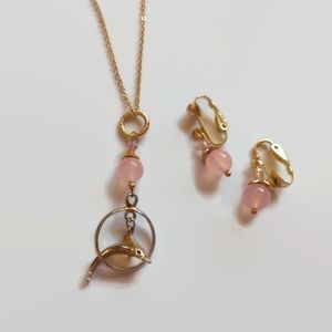 5/$20 - Pink quartz necklace and earrings set